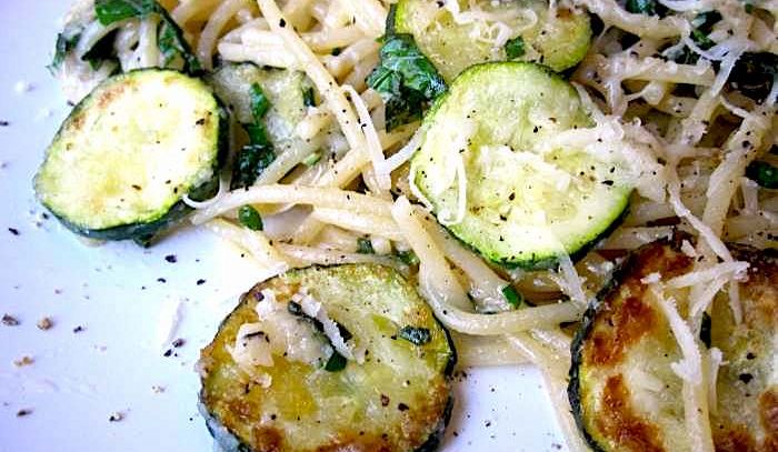 Spaghetti con le zucchine alla Nerano