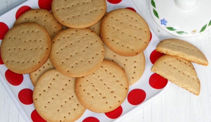 Biscotti Digestive fatti in casa
