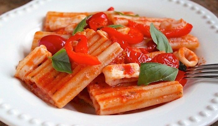 Paccheri con ragù di pesce - La Ricetta di Buonissimo