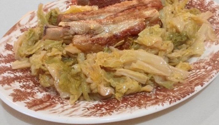 Stinco di maiale alla verza