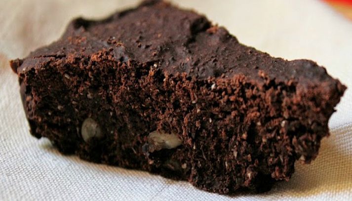 Torta al cioccolato vegana