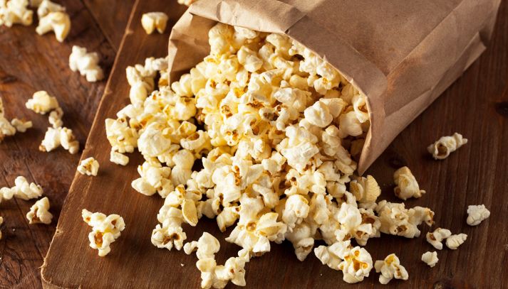 Come fare i pop corn al microonde e in padella