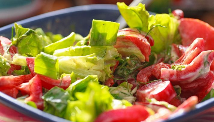 Insalata alle erbe