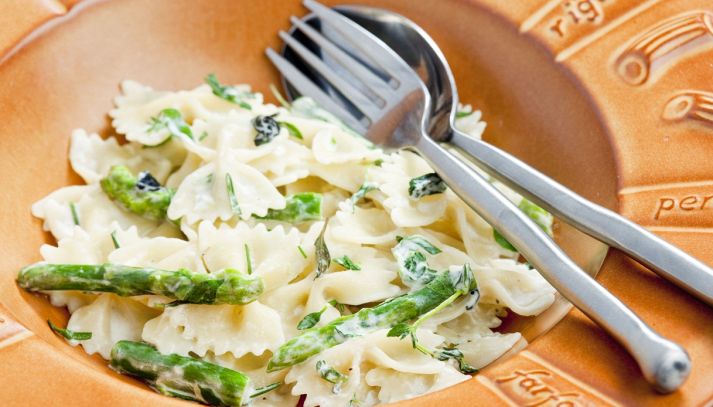 Farfalle asparagi e zucchine