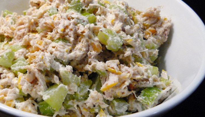 Insalata di pollo in yogurt