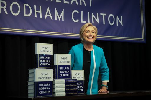 Hillary Clinton dice che è pronta a contestare la legittimità di Trump