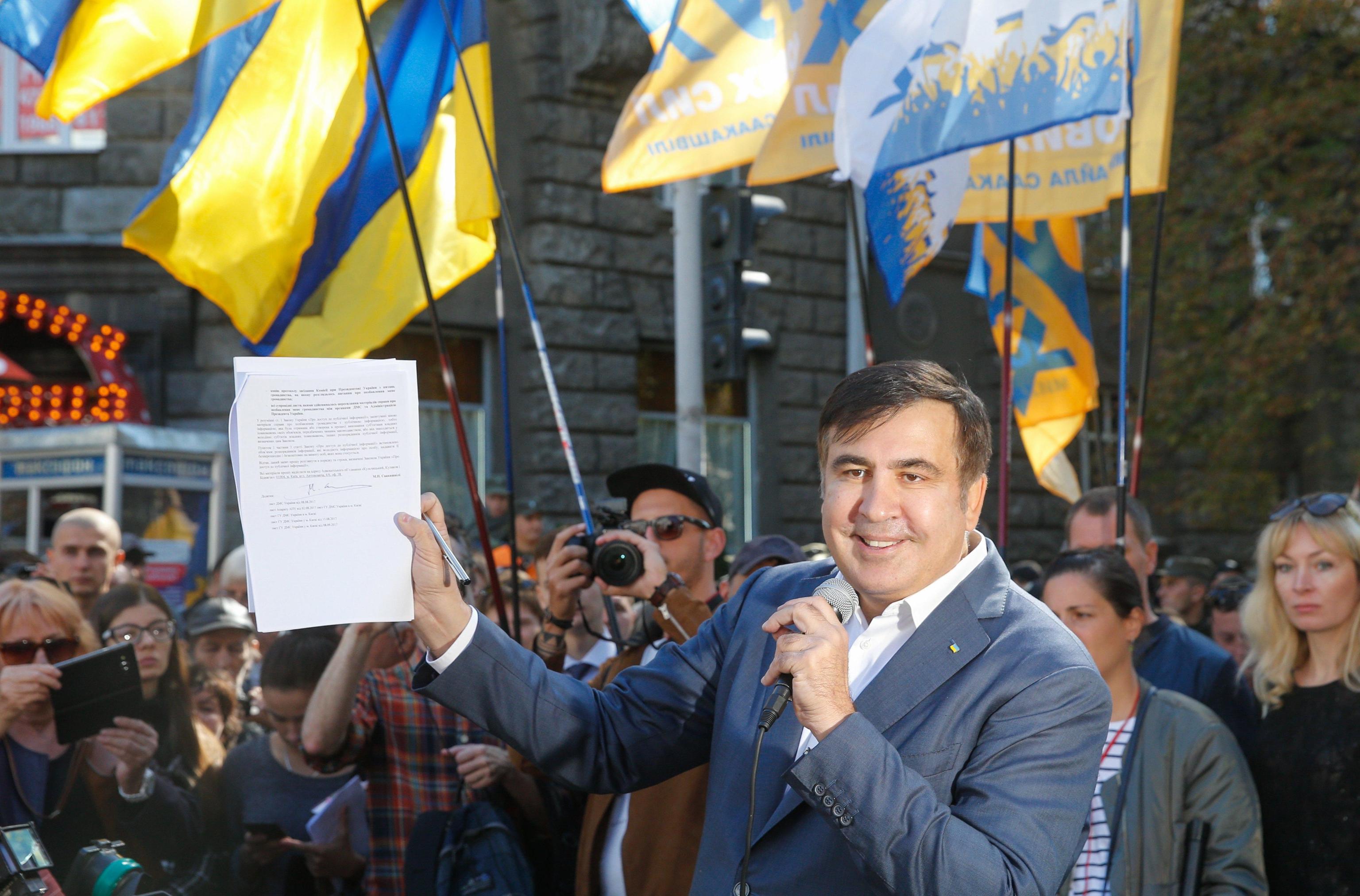 Saakashvili multato per ingresso Ucraina