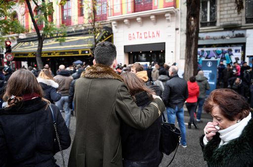 A due anni dal Bataclan la minaccia dell'Isis resta "molto forte"