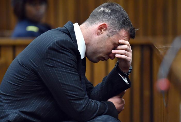 Pena raddoppiata a Pistorius in appello, condannato a 13 anni