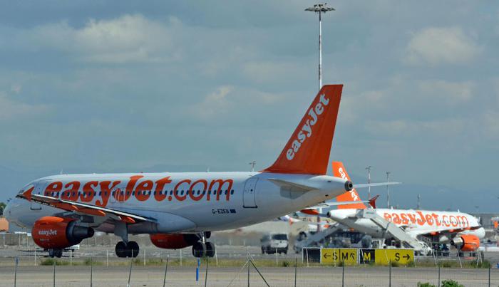 EasyJet: 'Interessati a parti di Alitalia'
