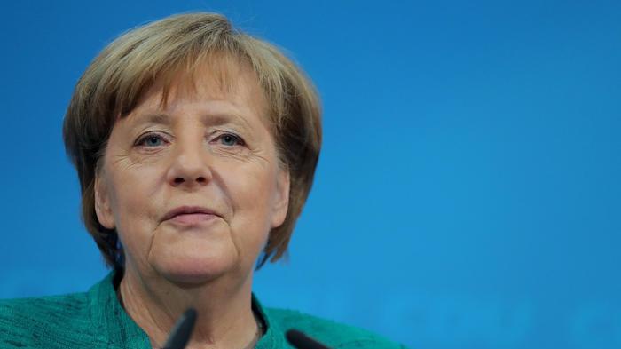 Base Spd approva Grosse Koalition, governo con Merkel