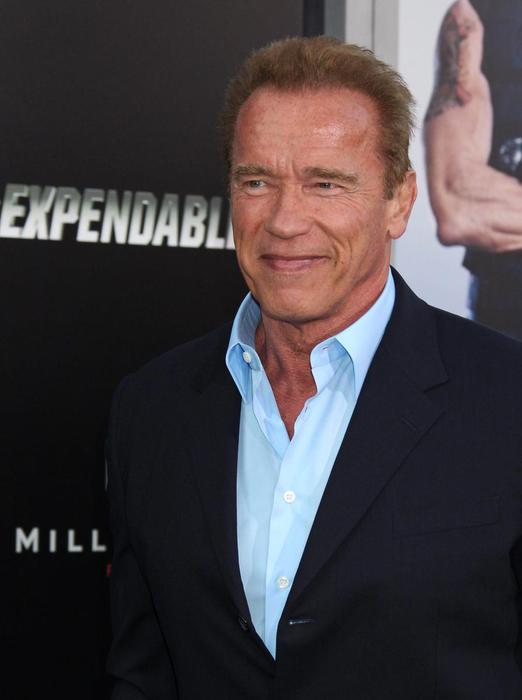 Paura per Schwarzenegger, operato d'urgenza al cuore