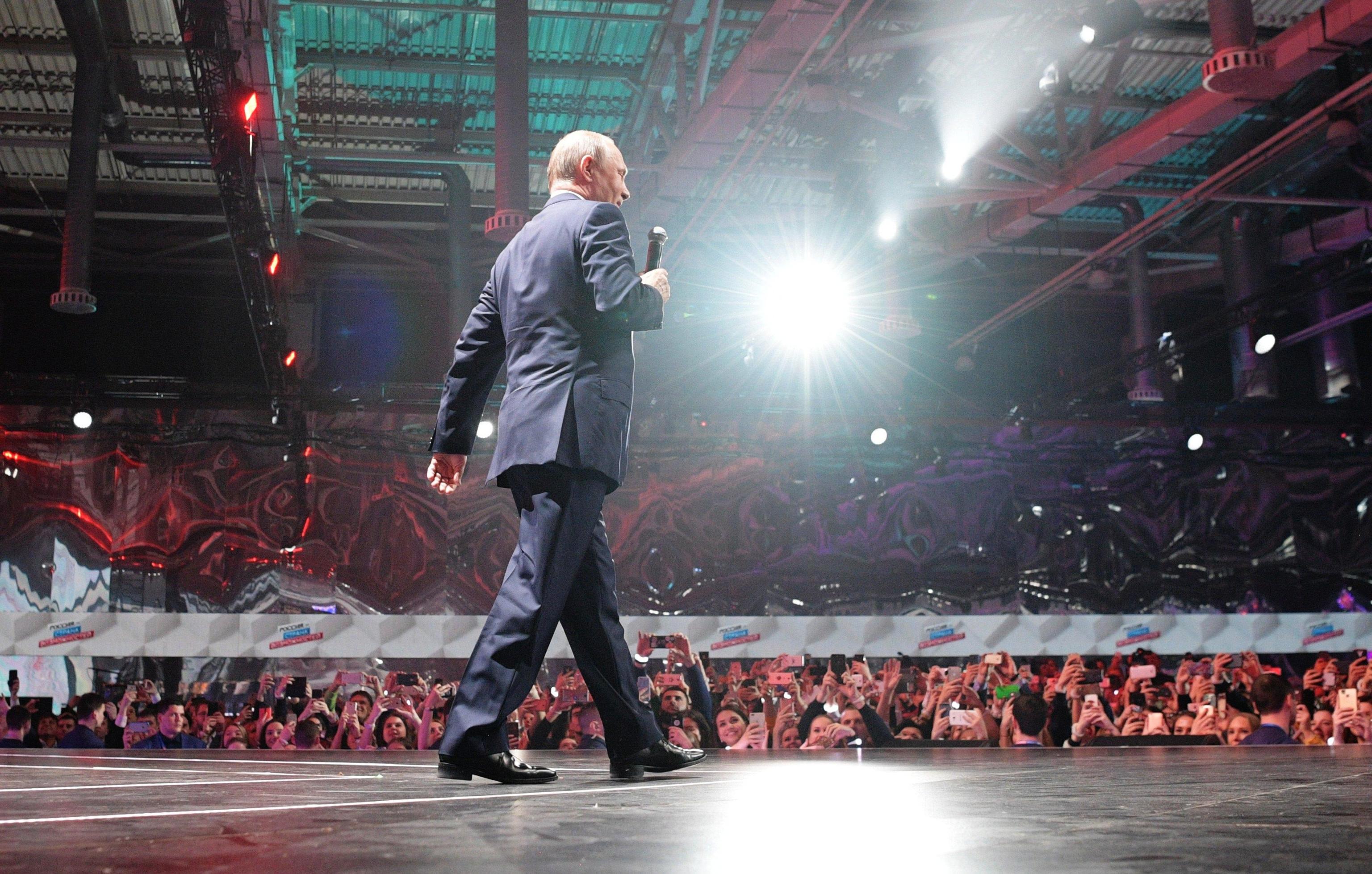 Exit poll, Putin trionfa con il 73,9%