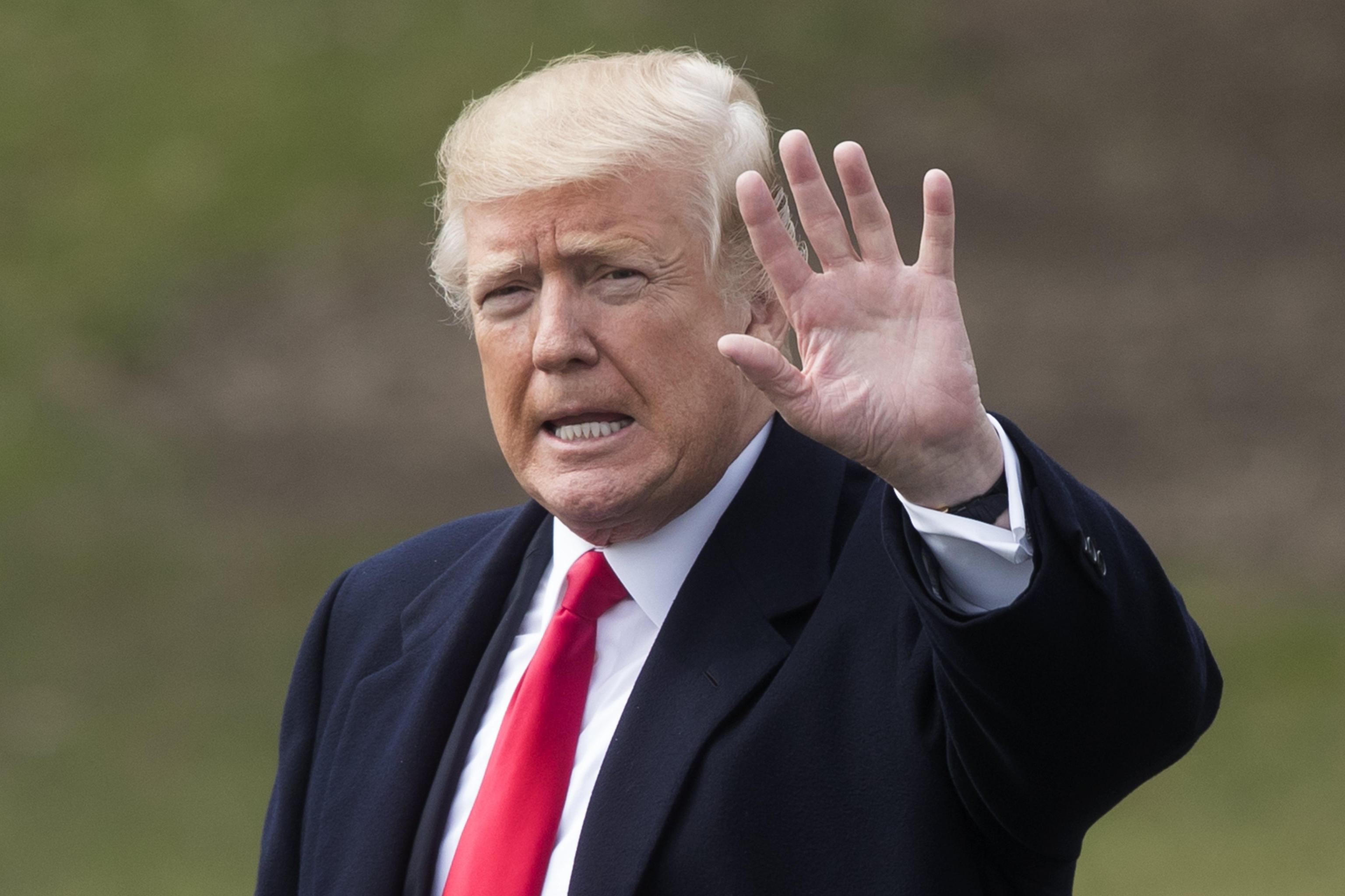 Trump, al lavoro per l'incontro con Kim
