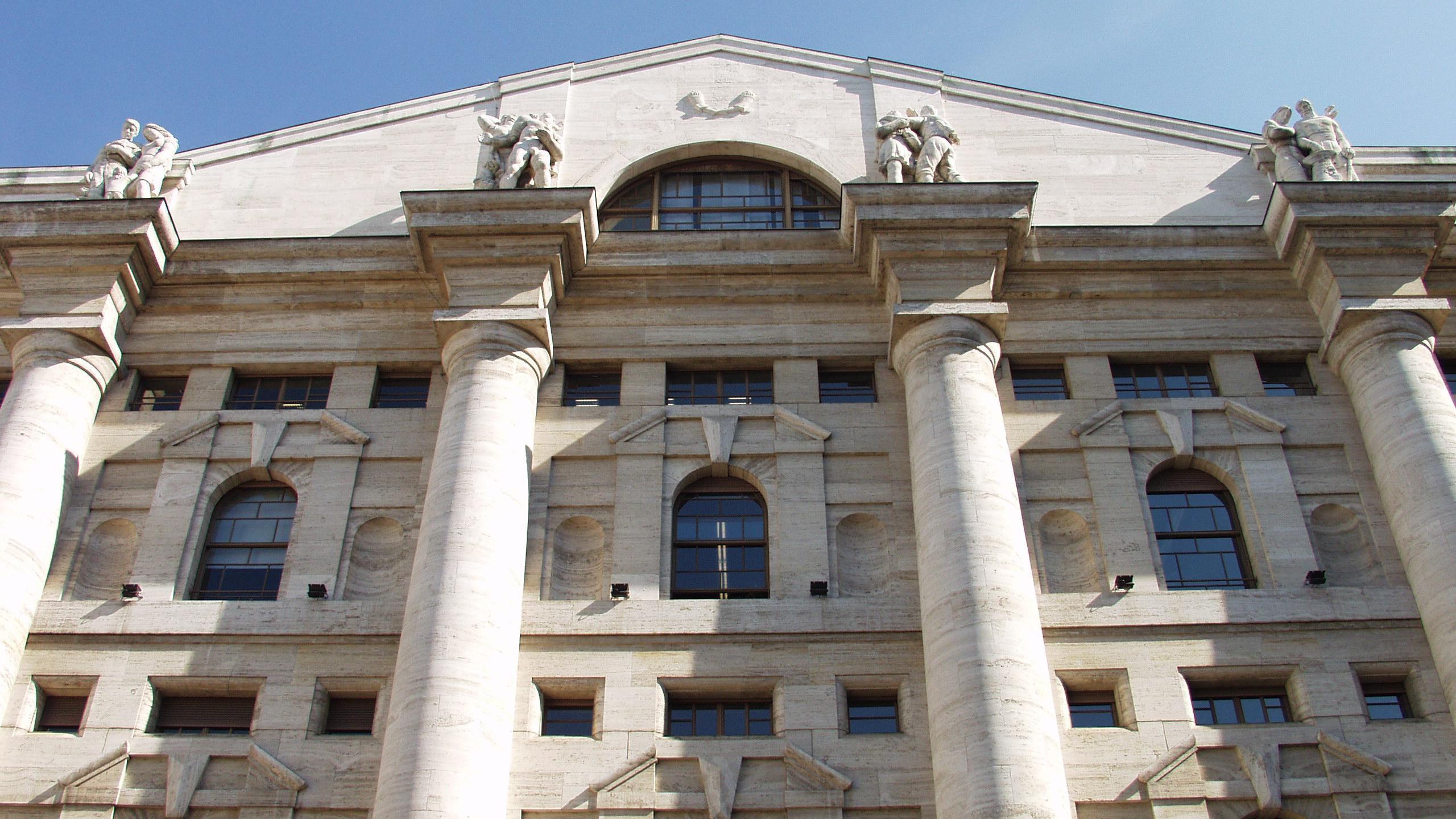 Borsa: Milano chiude in calo (-0,71%)