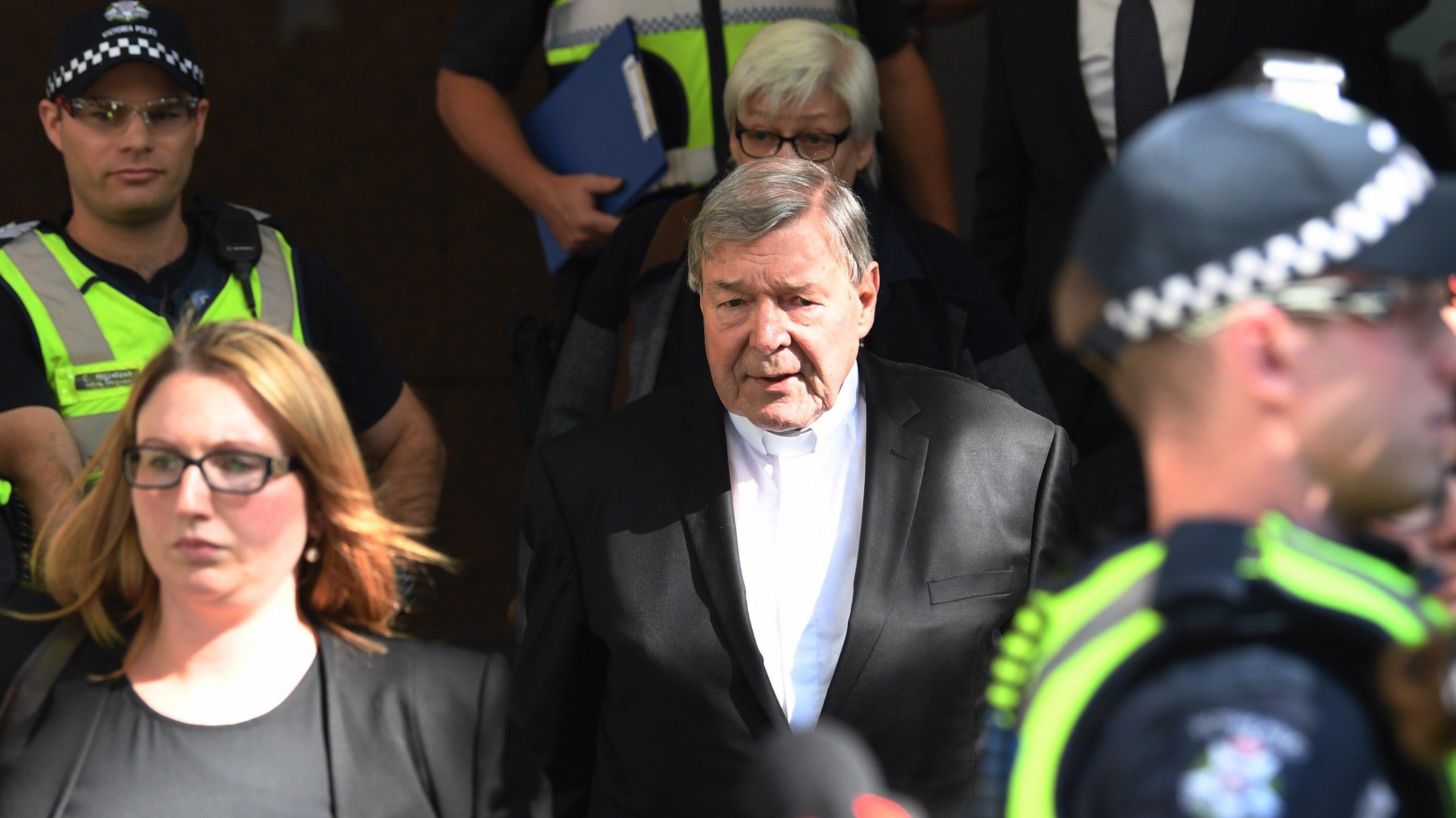 Pedofilia: card.Pell rinviato a giudizio