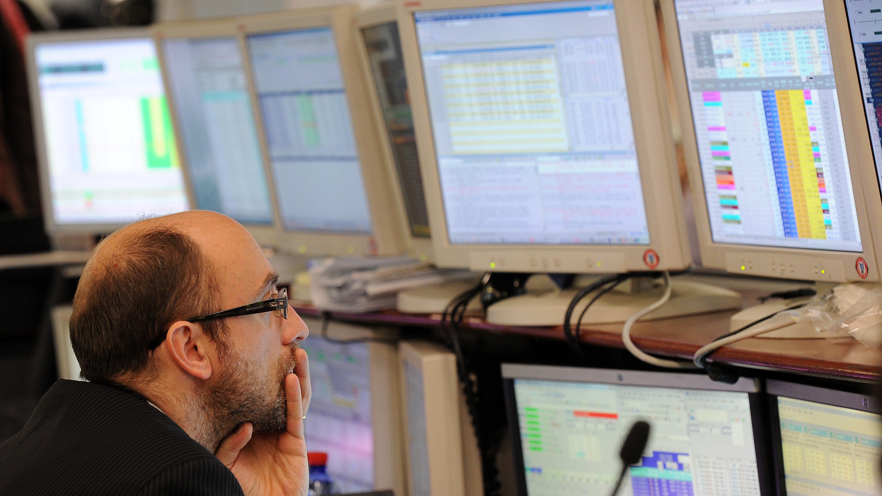 Borsa: Milano apre in crescita (+0,34%)