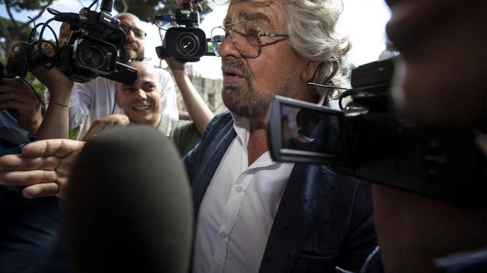'Editto' di Grillo sulla Rai: 2 reti private e 1 senza pubblicità