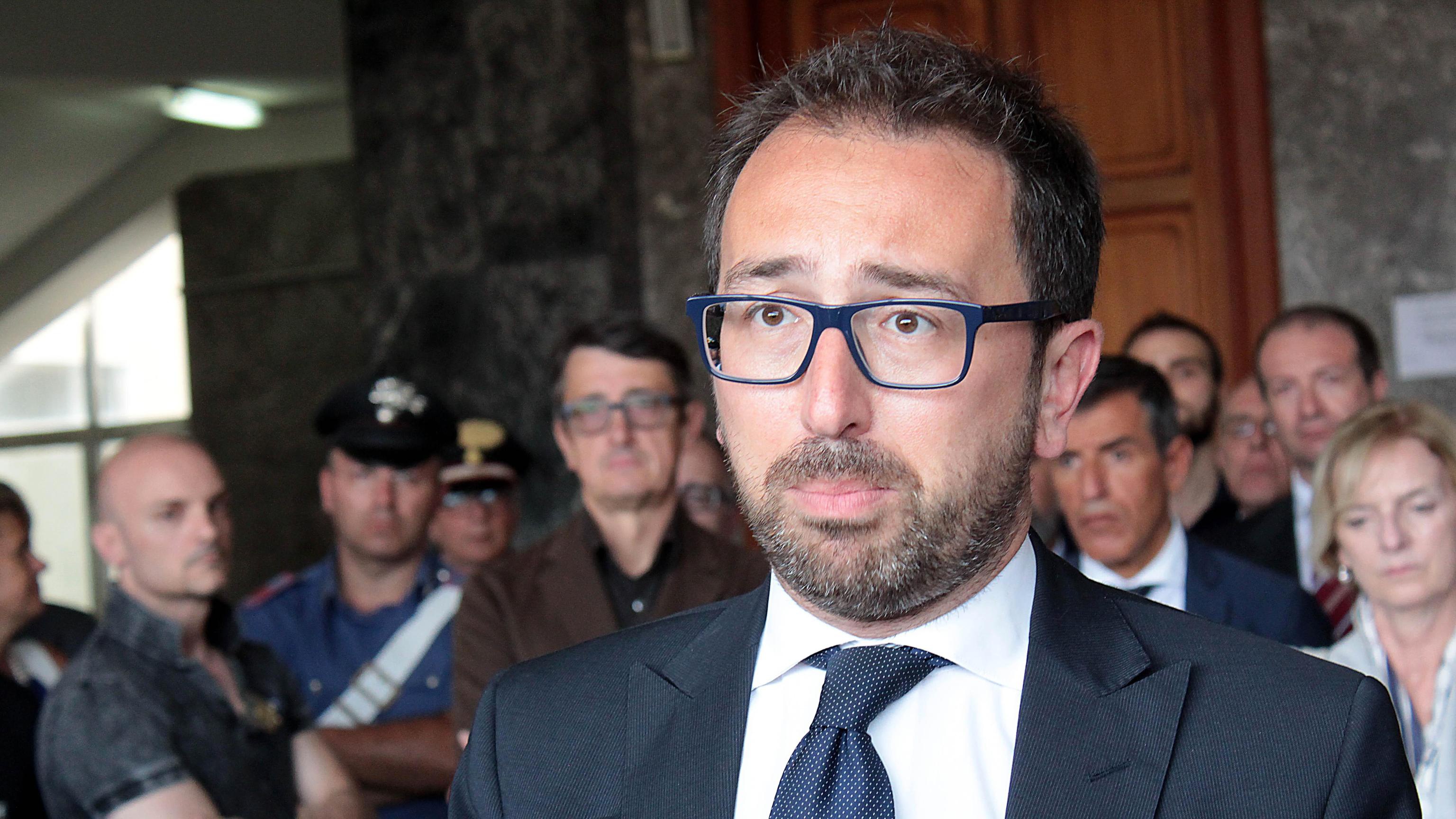 Legittima difesa: Bonafede, è priorità