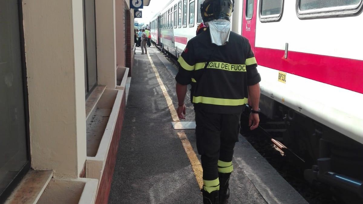 Ripartito treno fermo nell' Aretino