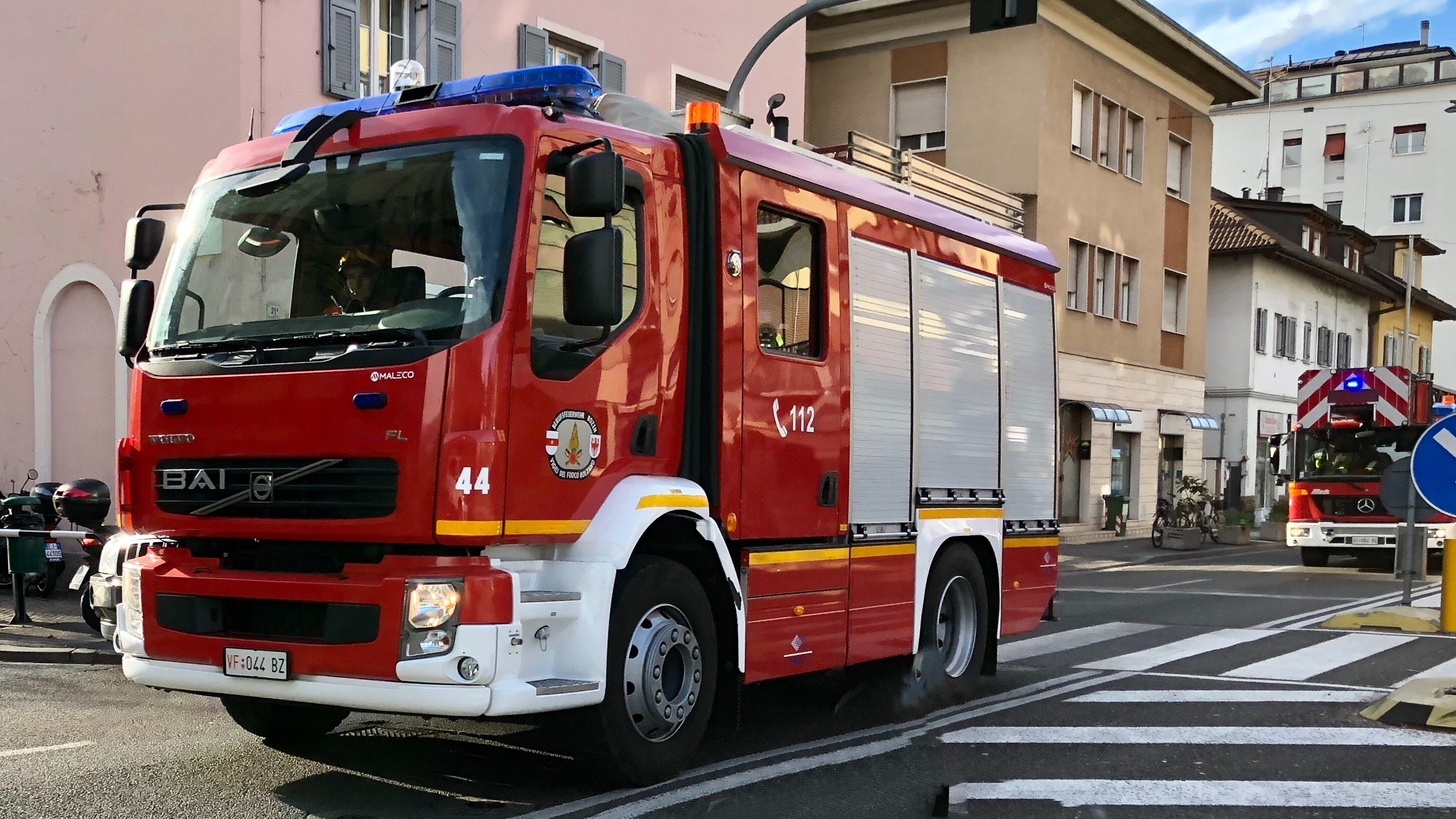 Rogo in condominio a Brunico, un morto
