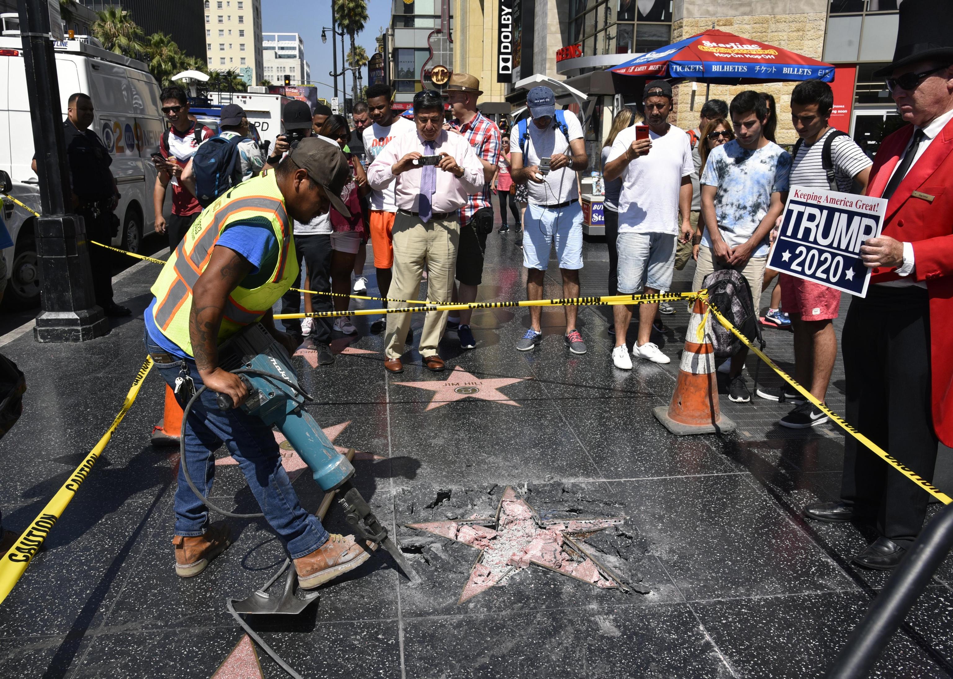 Hollywood,si 'moltiplicano' stelle Trump