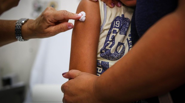 Vaccini, i presidi: senza certificato Asl niente scuola