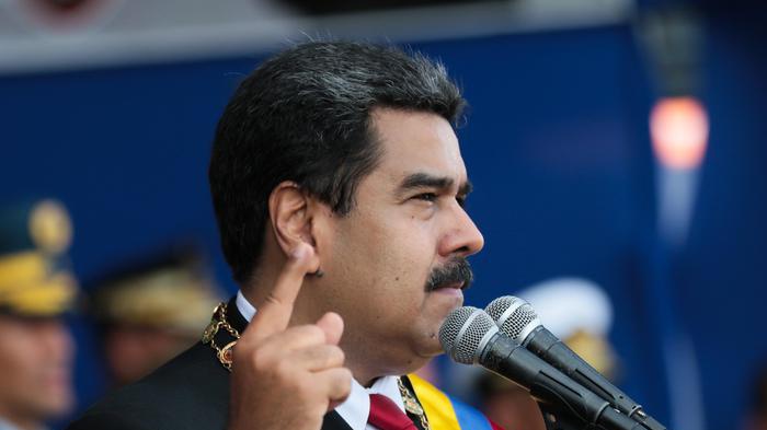 Venezuela, fallito attentato contro Maduro, sei arresti