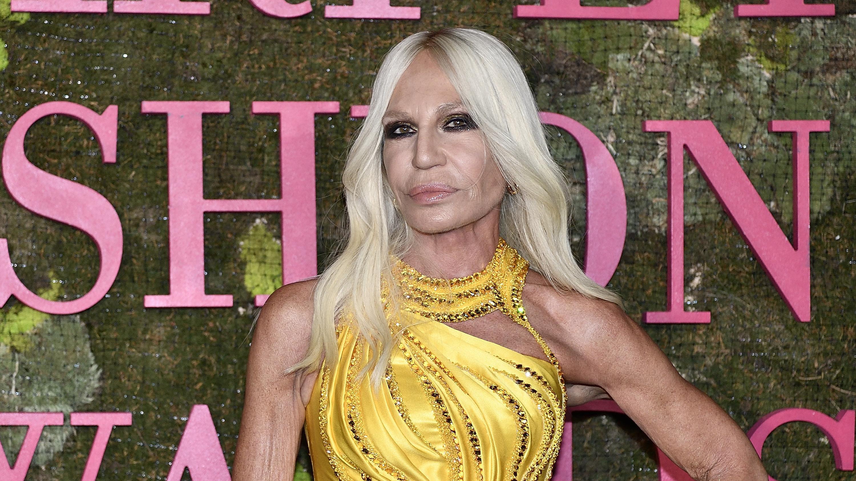 Versace: Corsera, verso gruppo Usa