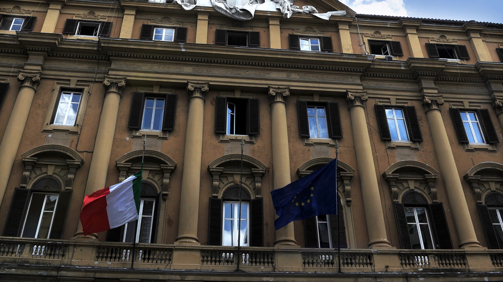 Dl Genova: Mef,versione molto incompleta