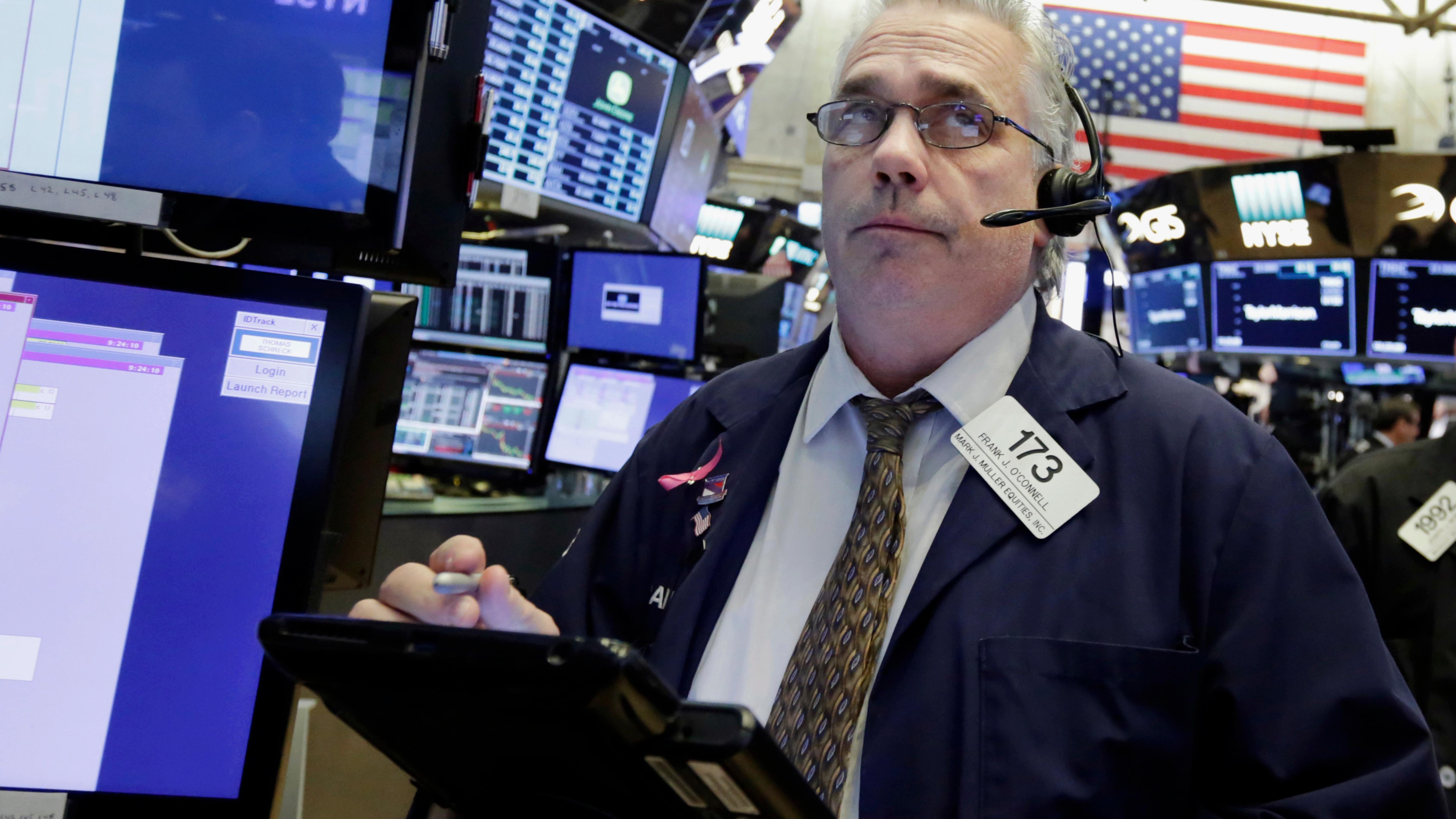 Borsa Ny apre in calo su dazi, Dj -0,05%