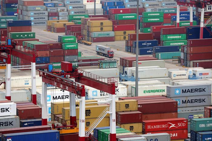 Guerra dei dazi, Cina cancella ripresa dei colloqui con gli Usa