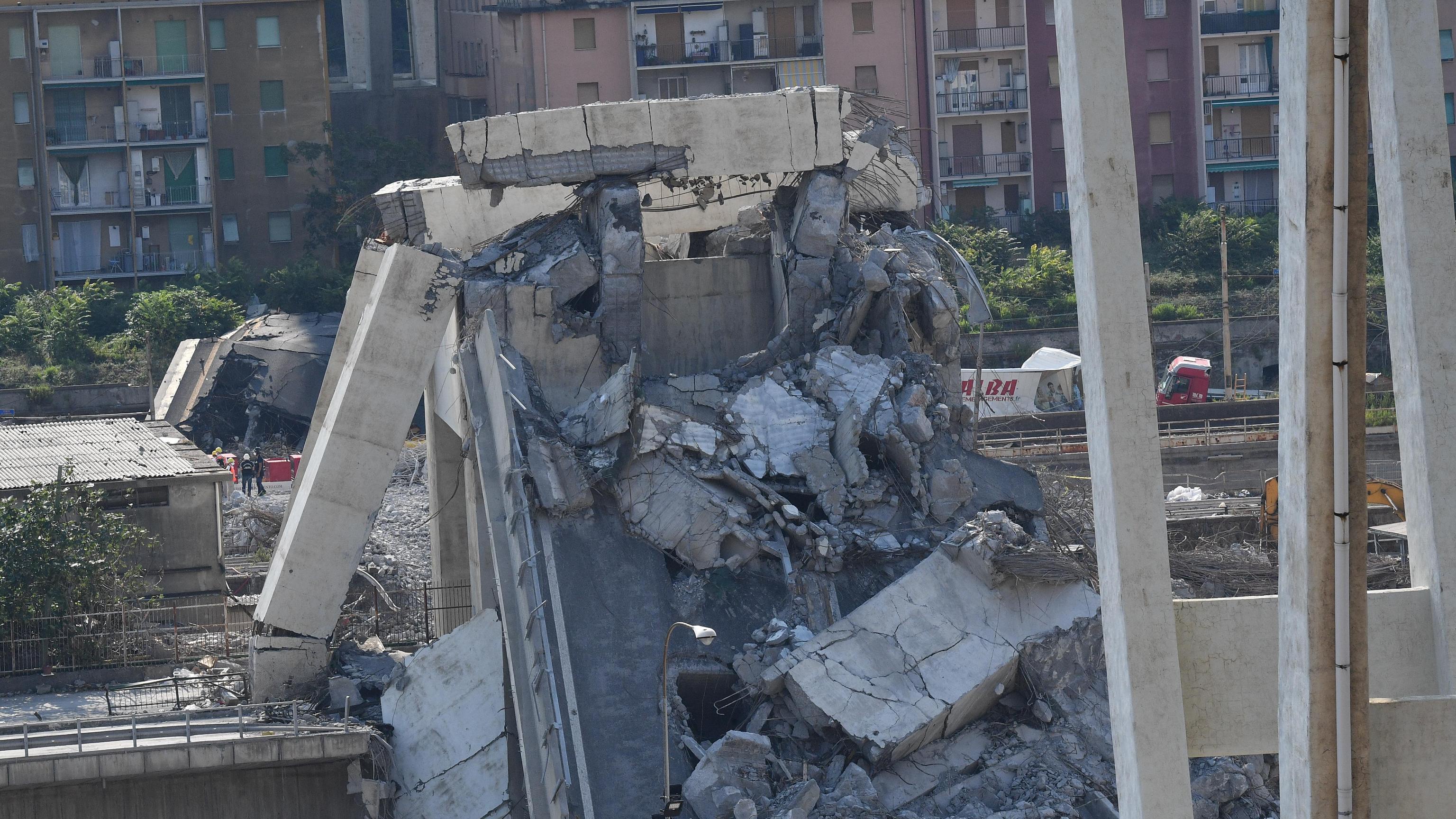Crollo ponte, sono 20 gli indagati