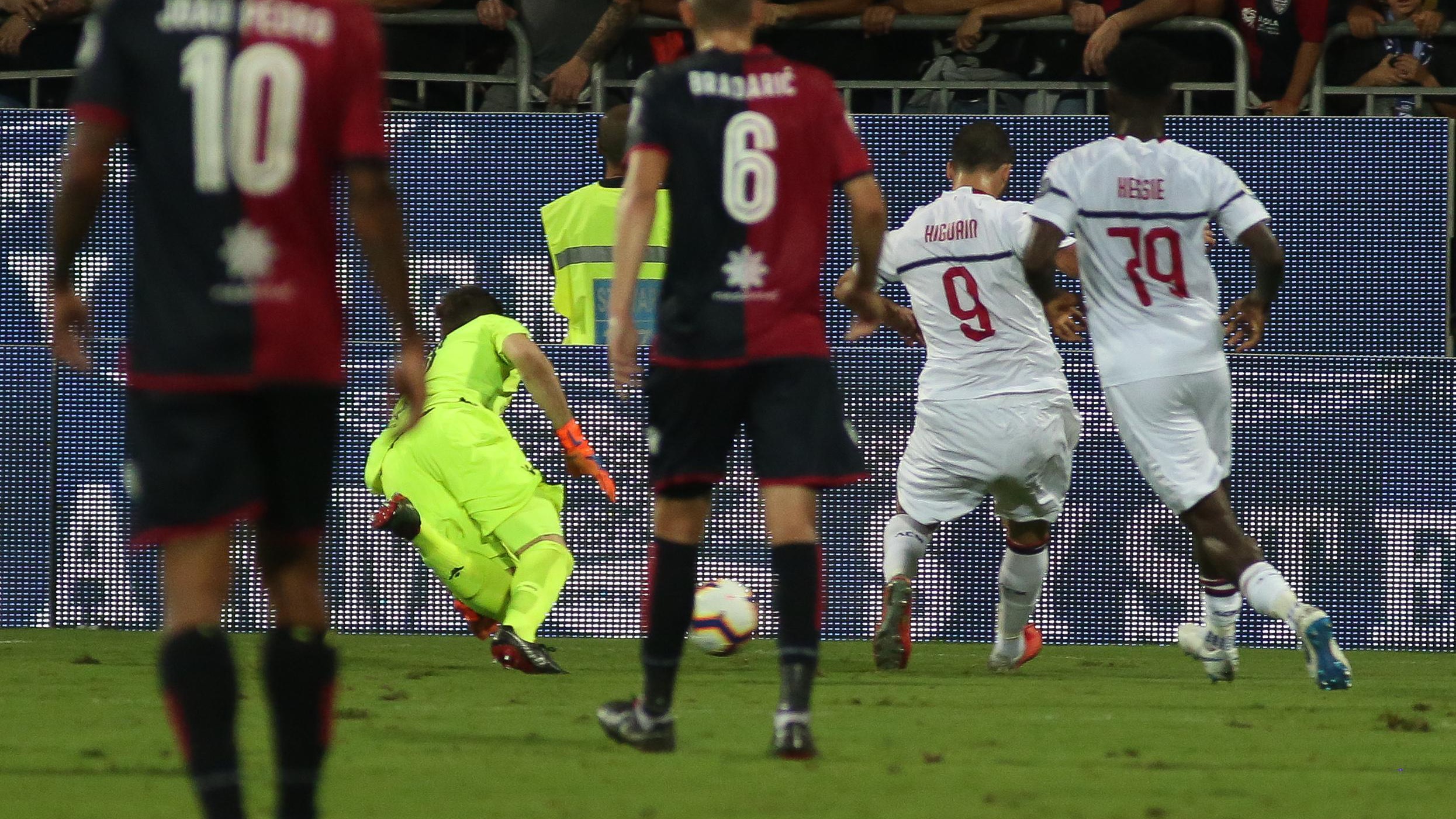 Serie A: Cagliari-Milan 1-1