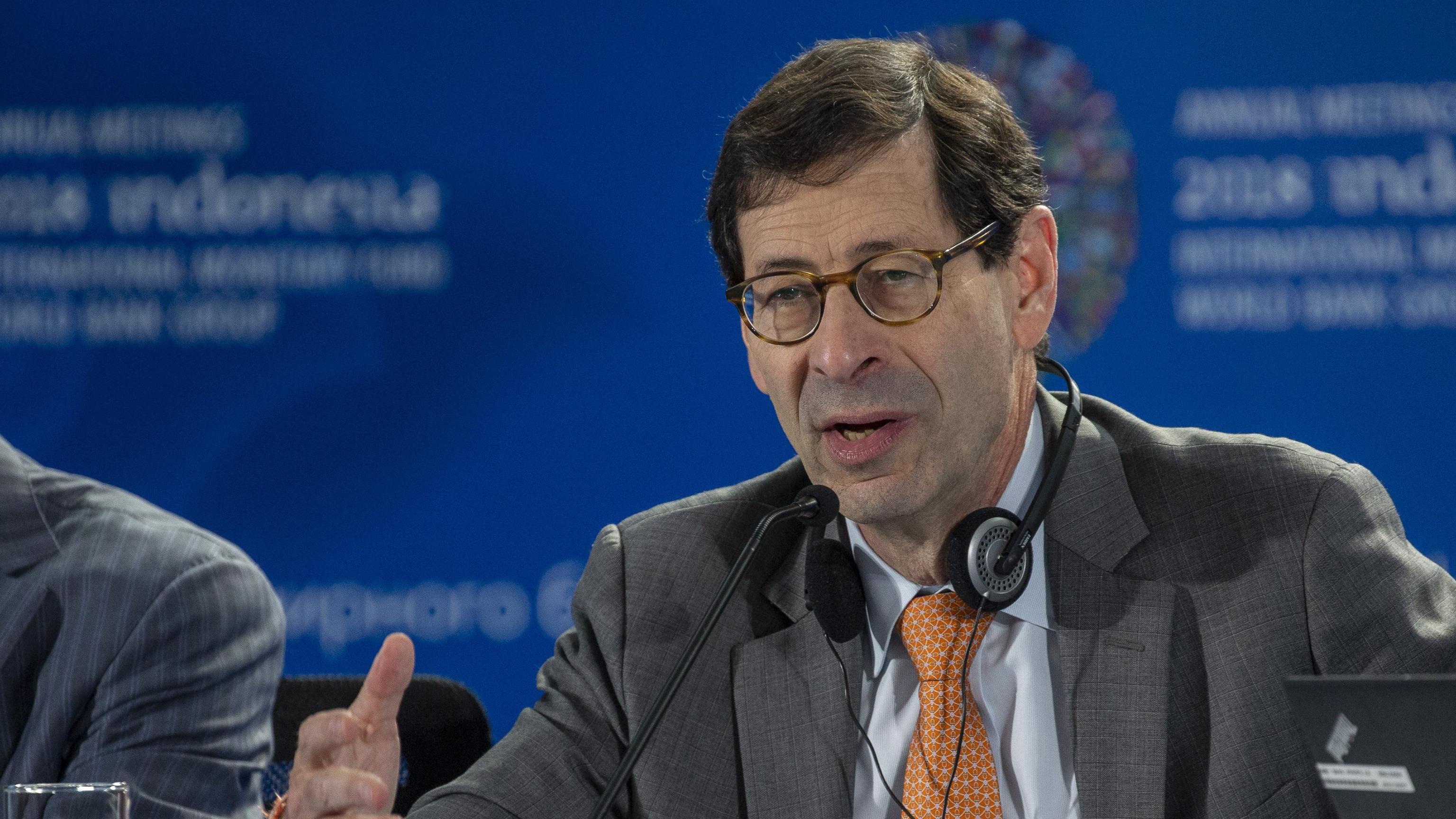 Fmi:rischi banche da incertezza politica