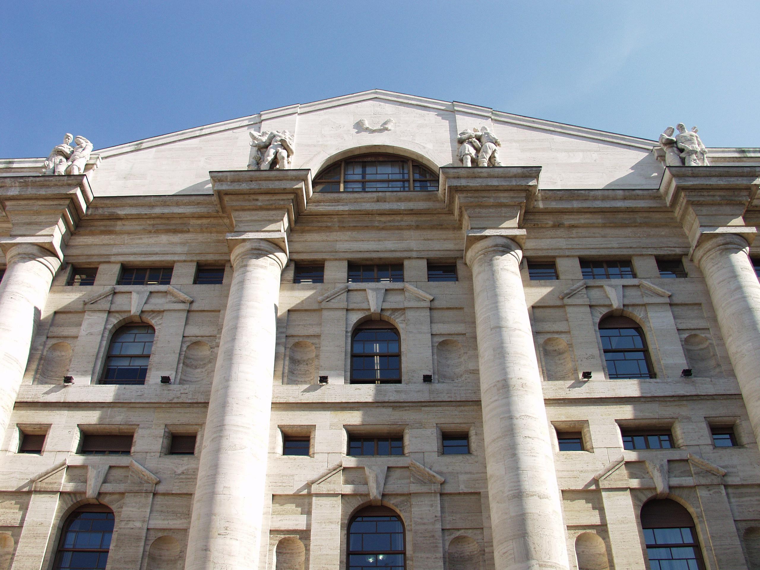 Borsa: Milano chiude in calo (-0,52%)