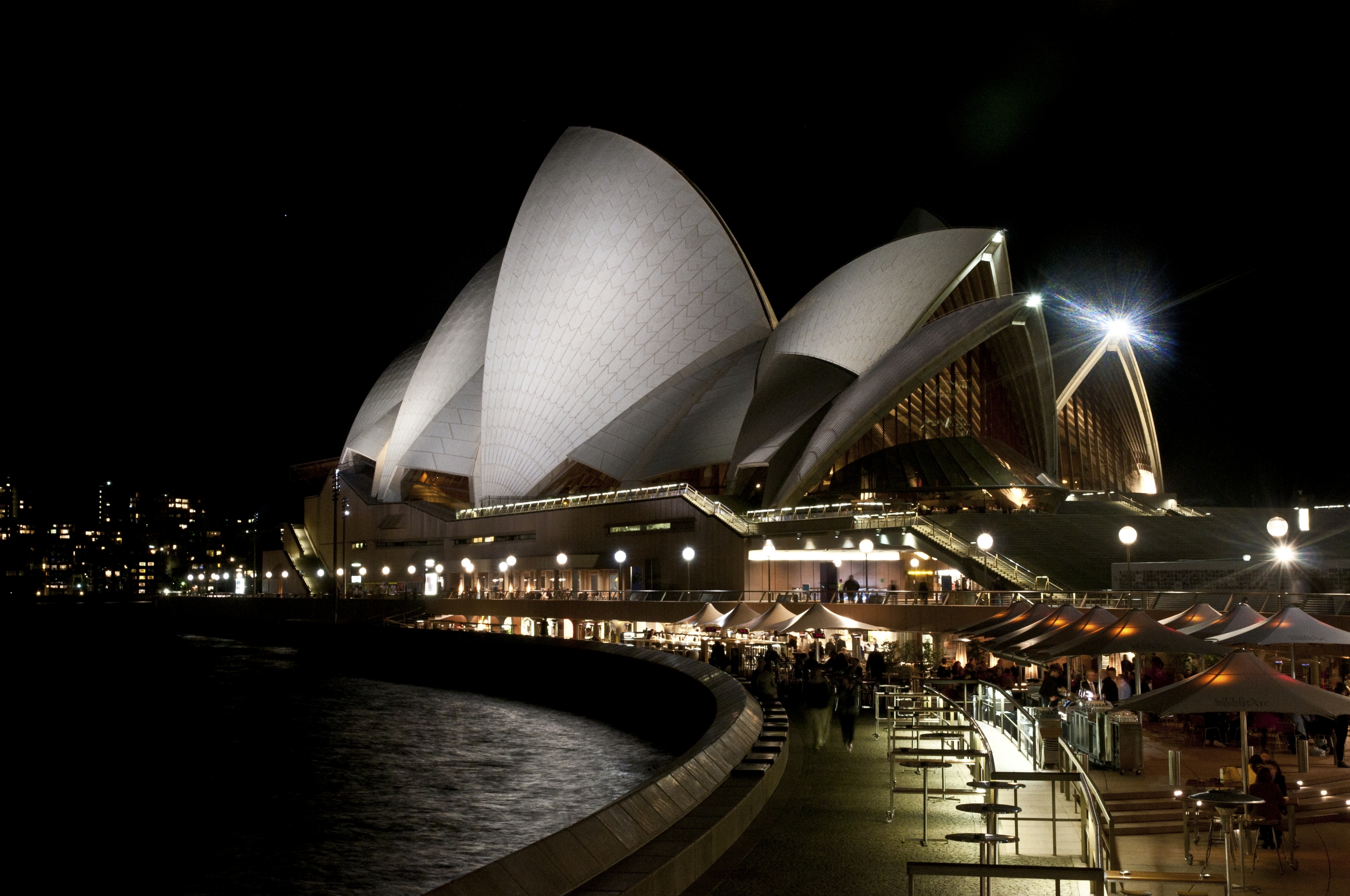 Opera Sidney usata per fare pubblicità