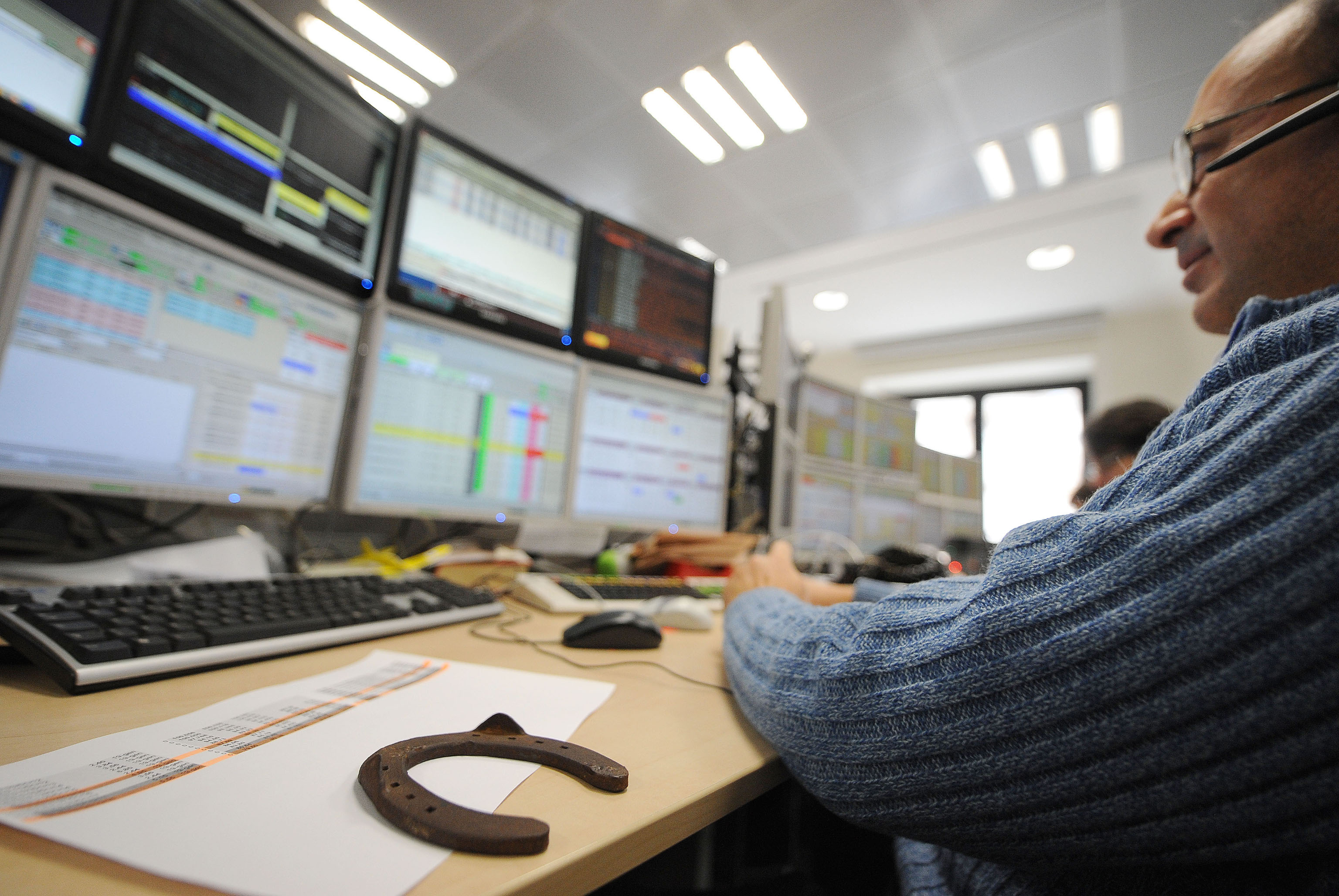 Borsa: Europa positiva guarda a Fmi