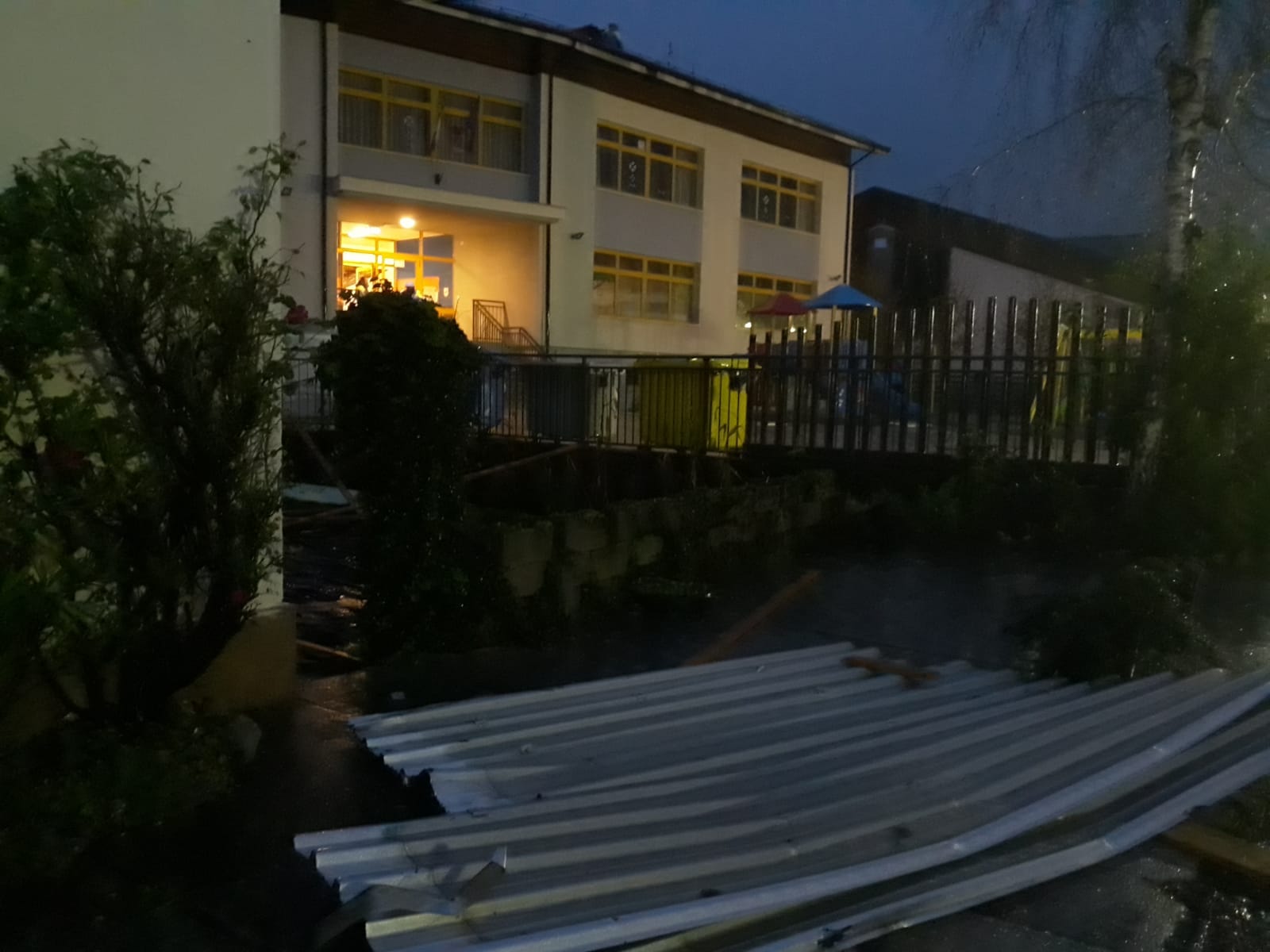 Maltempo: Sappada isolata. Frana strada