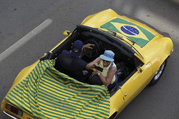 Bolsonaro stravince, l'ultradestra si prende il Brasile