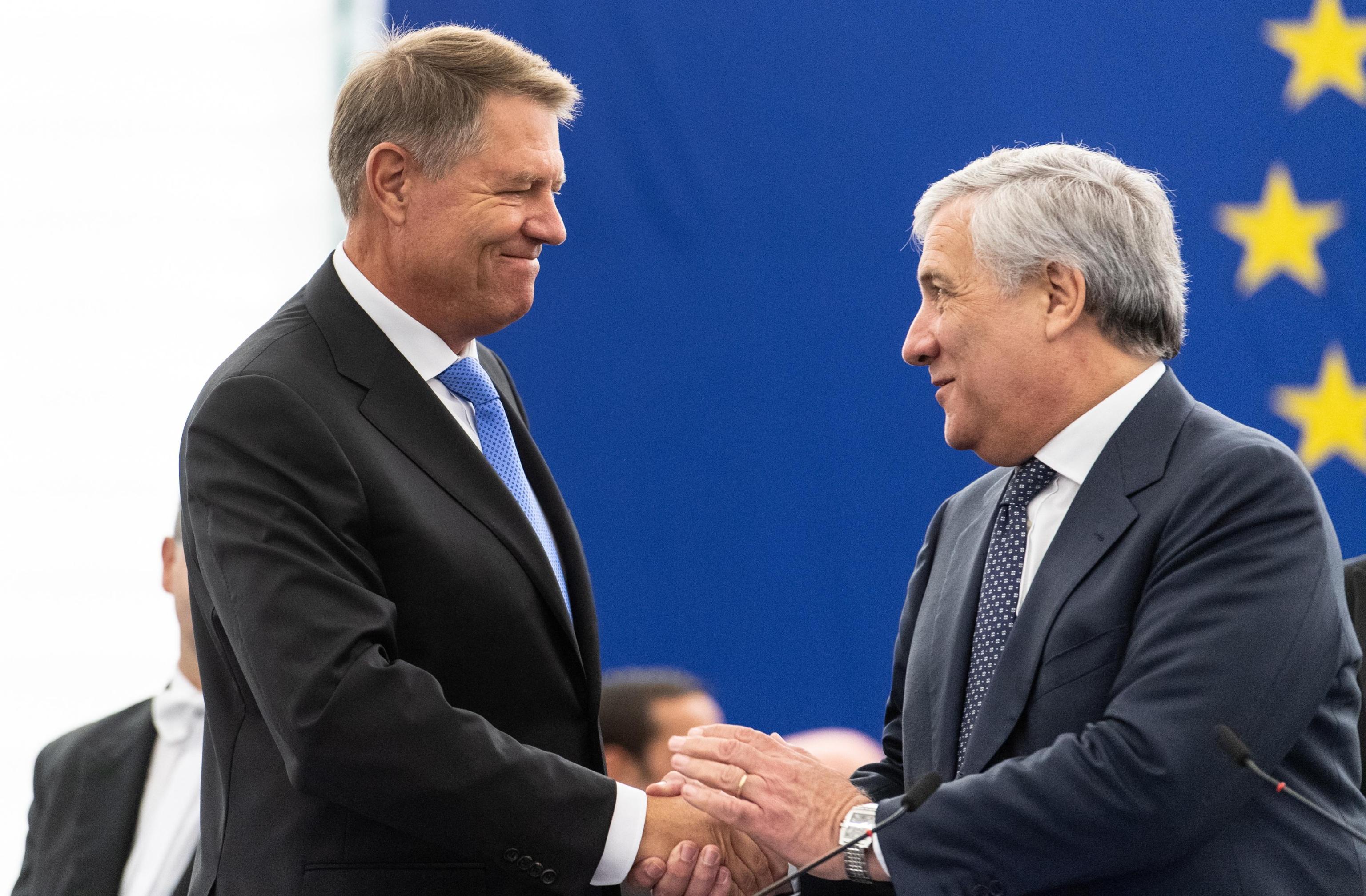 Governo:Tajani, spero fine al più presto
