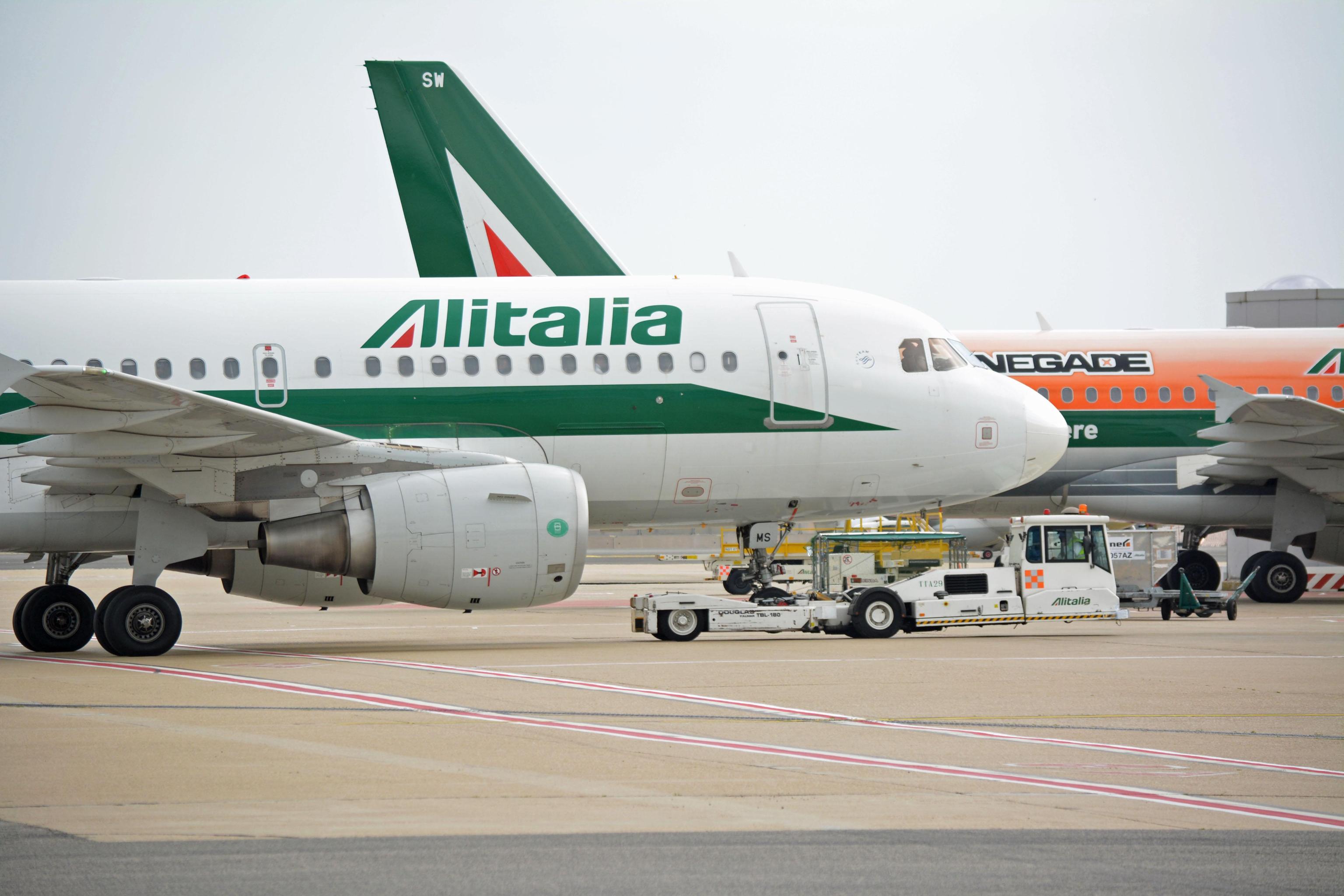 Alitalia: incontro commissari-a.d Fs
