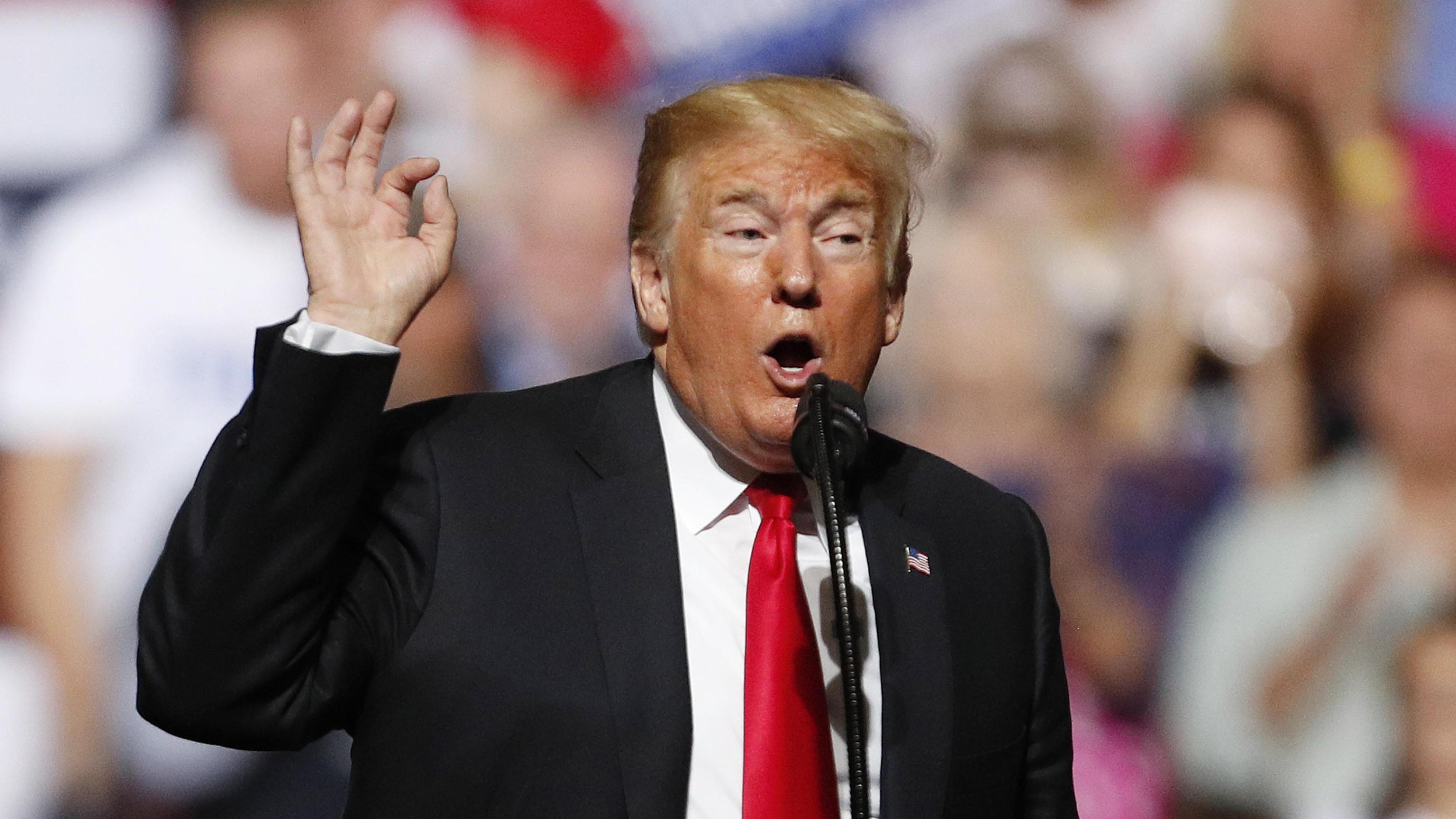 Trump, senza accordo con Ue, dazi auto
