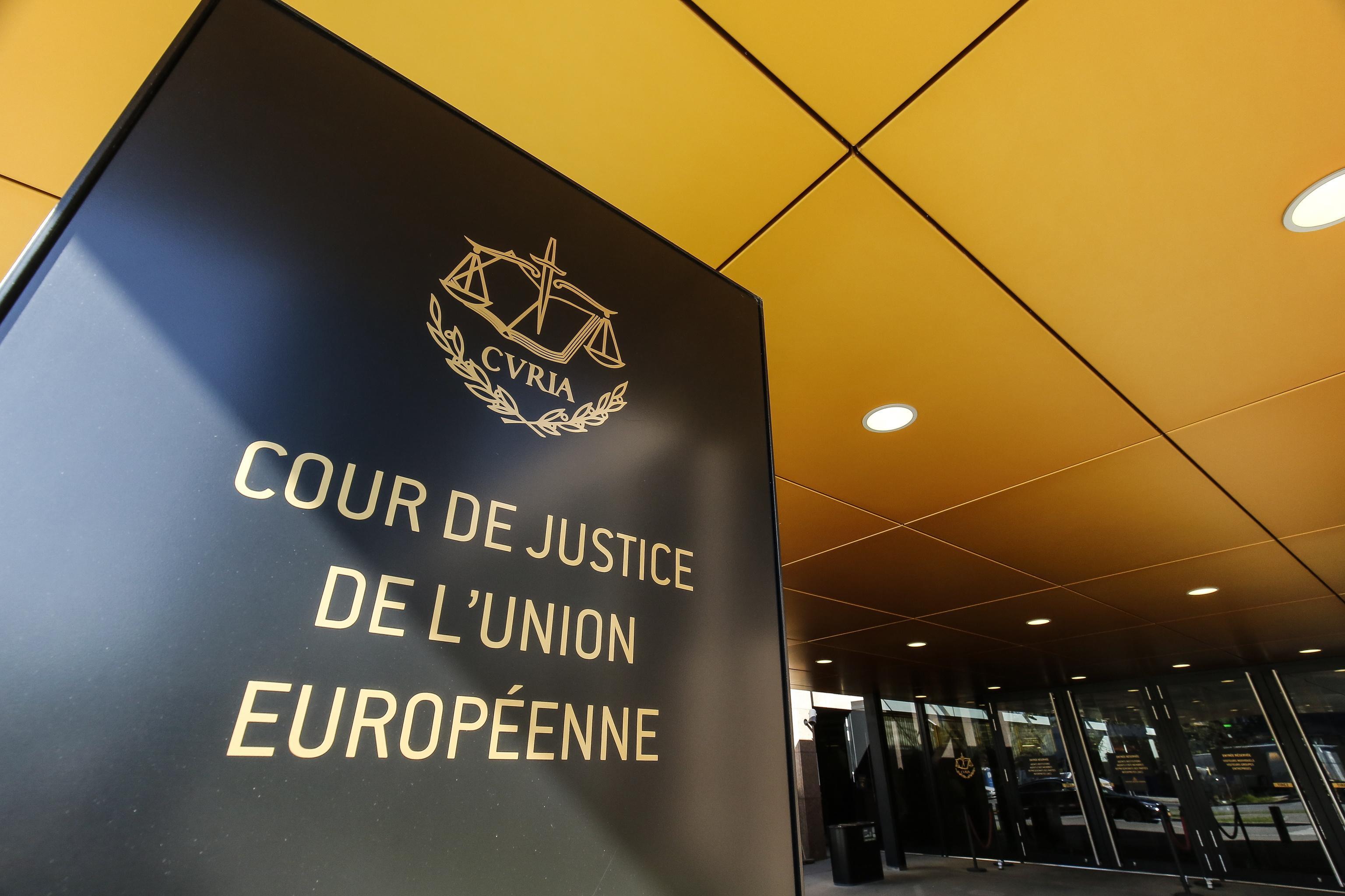 Ue, Polonia si fermi sulla Corte suprema