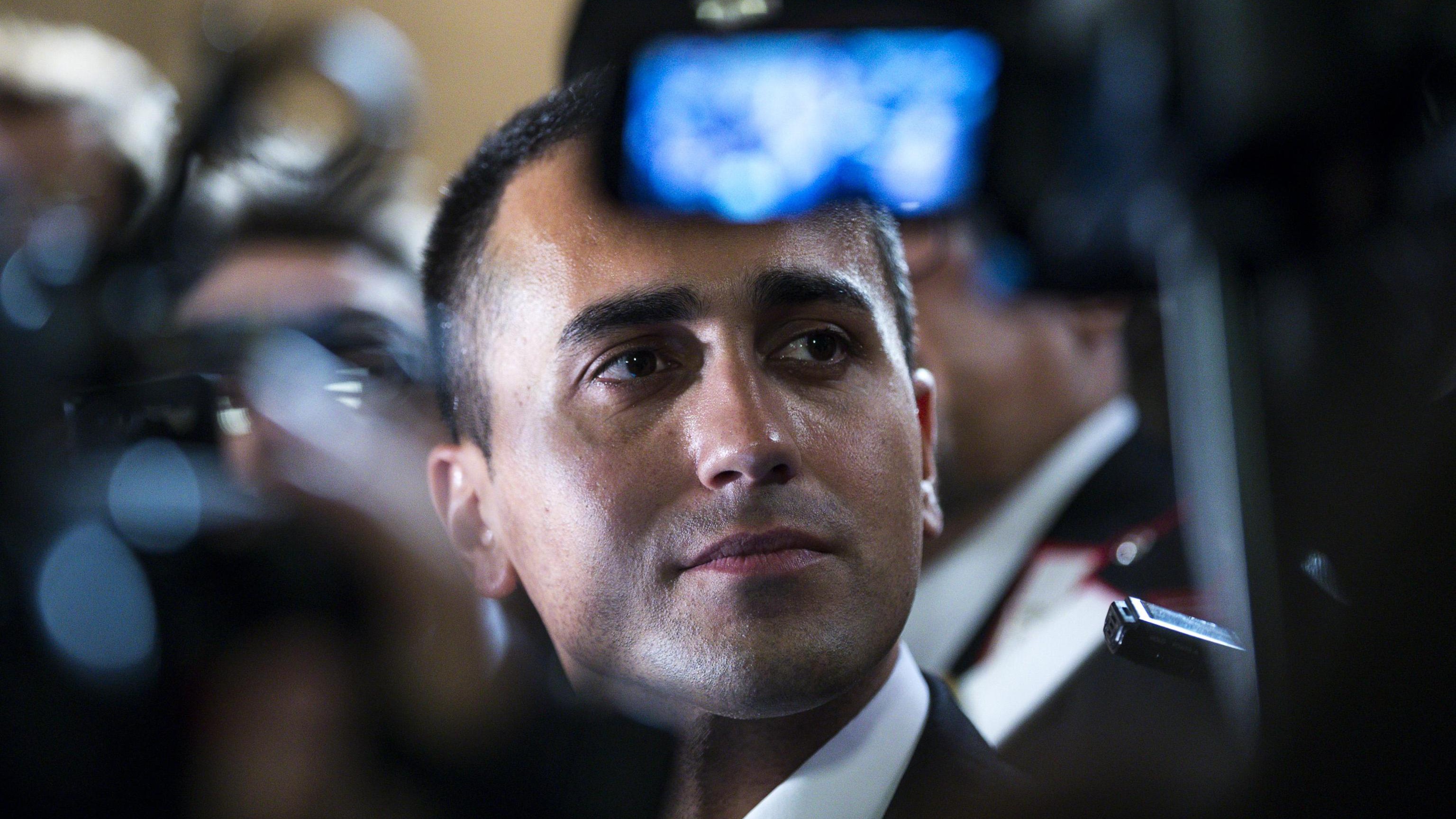 Di Maio,dopo attacco Fmi manca solo Nasa