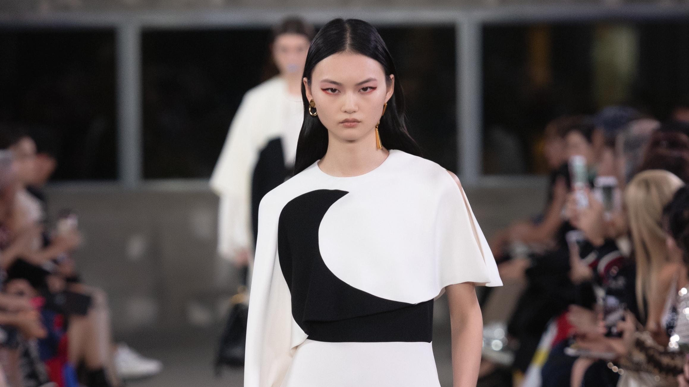 Valentino, primo show uomo-donna a Tokyo