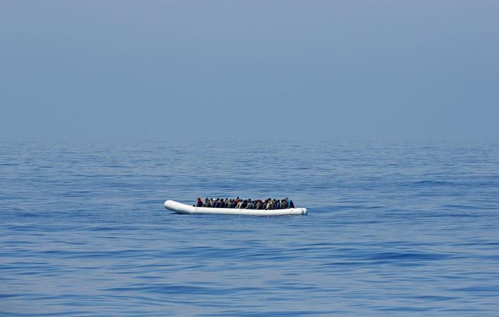 Naufragio migranti in Sardegna Un morto, si temono 9 dispersi