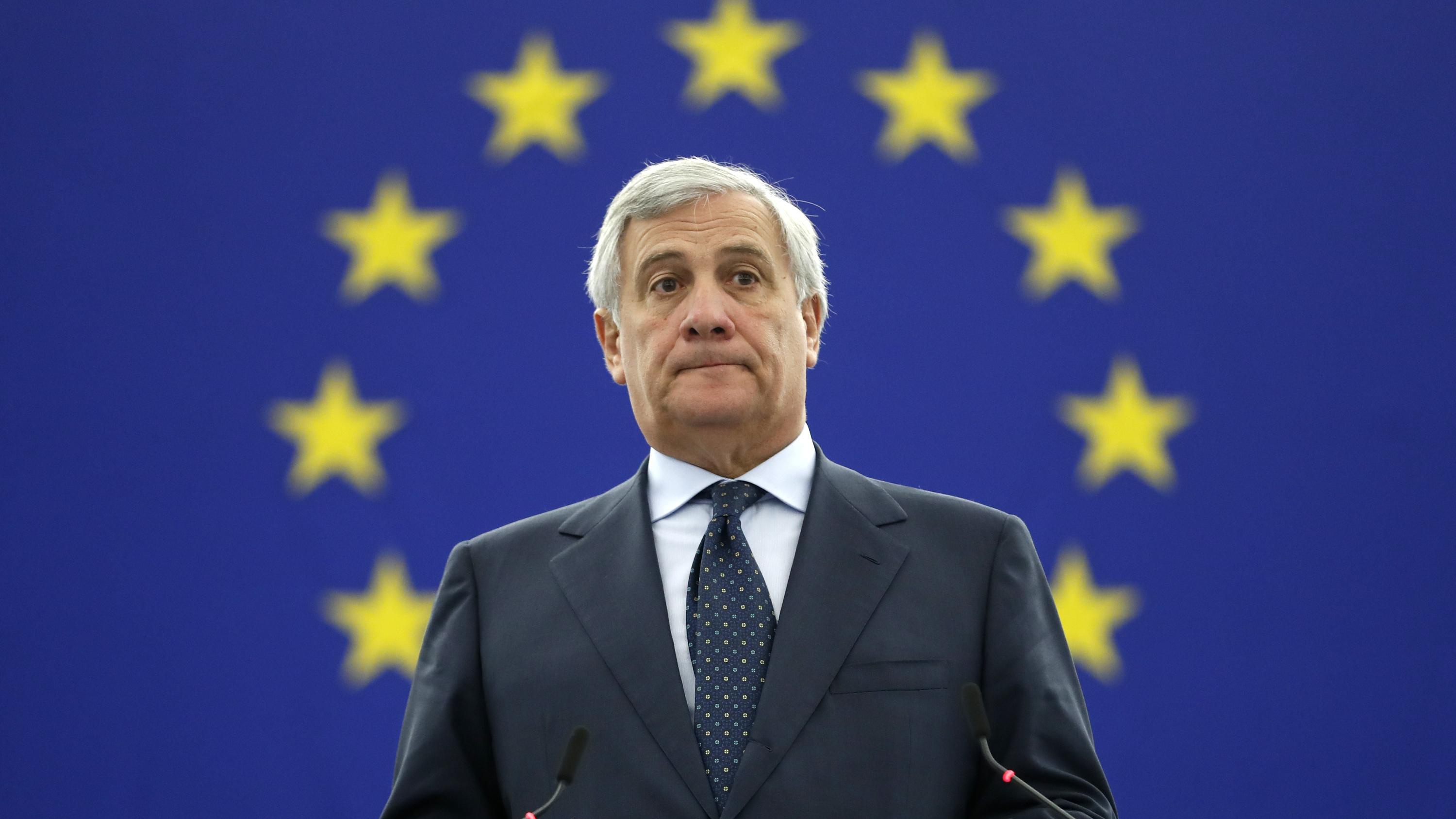 Tajani, guerra con Bruxelles non serve