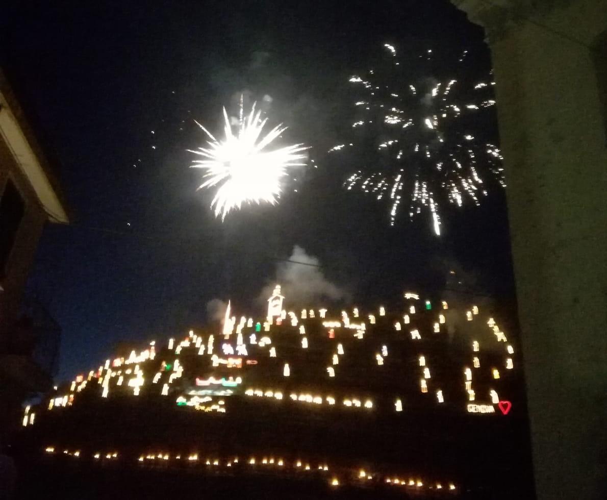 Presepe Manarola per vittime del Morandi