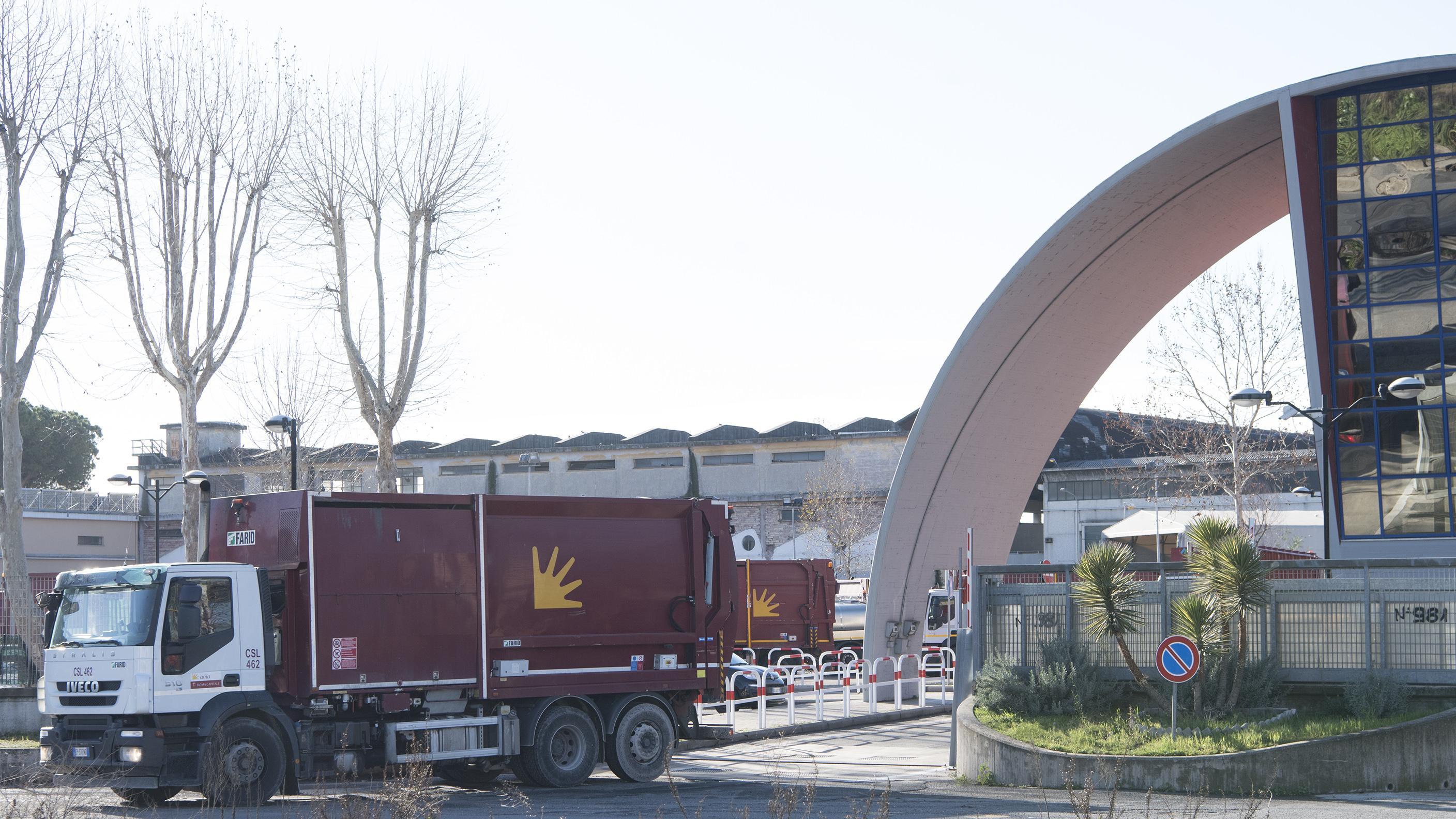 Ok a 'nuovo bilancio' Ama, azienda salva